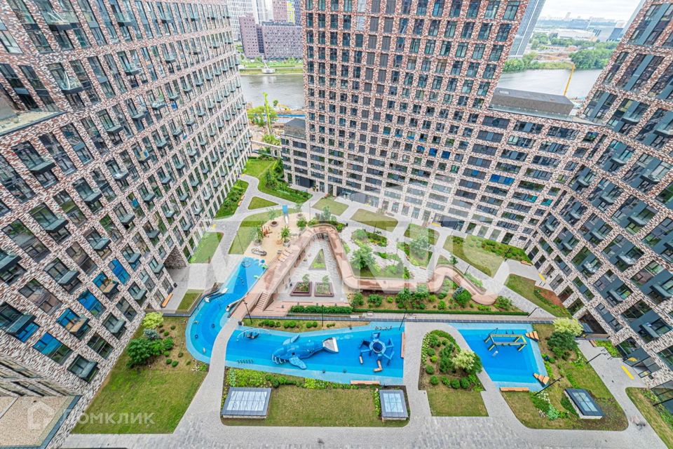 Продаётся 2-комнатная квартира, 65.6 м²