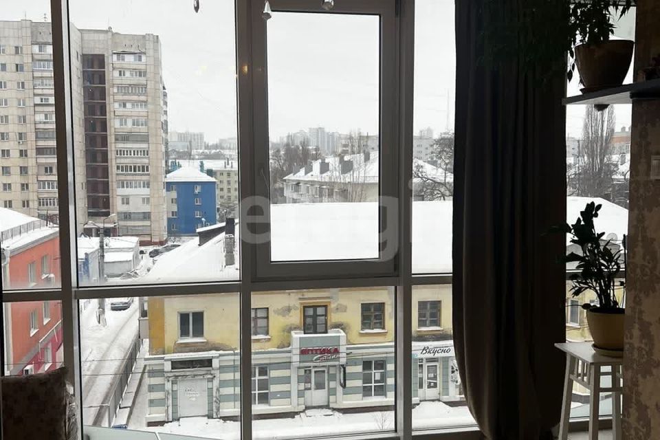 Продаётся 1-комнатная квартира, 56.2 м²