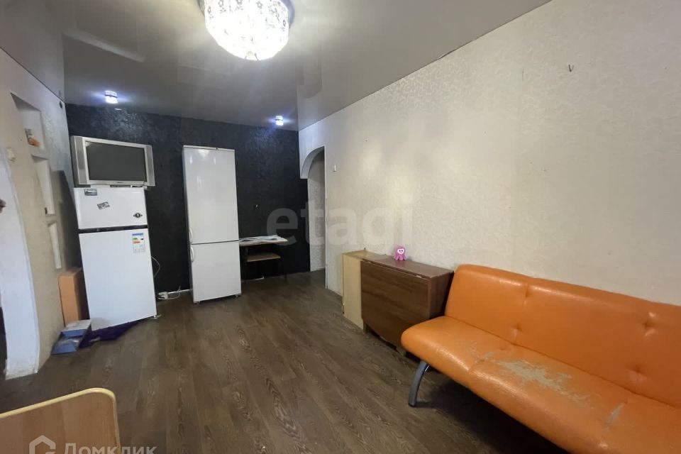 Продаётся 3-комнатная квартира, 56.5 м²