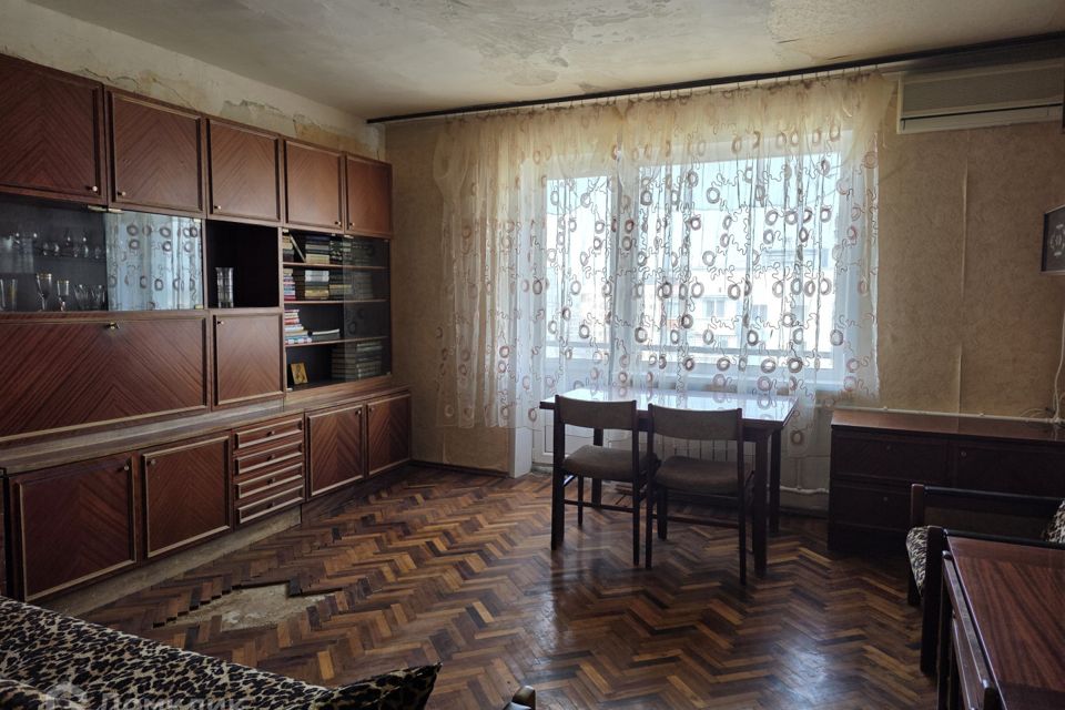 Продаётся 4-комнатная квартира, 73.3 м²