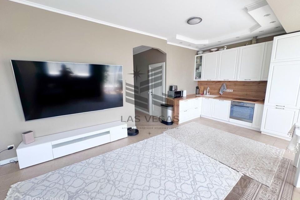 Сдаётся 3-комнатная квартира, 100 м²