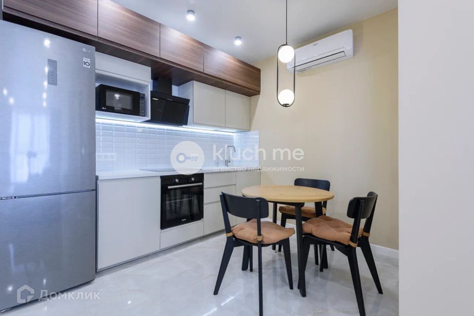 Продаётся 1-комнатная квартира, 50 м²