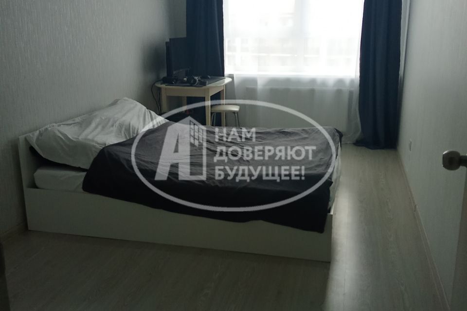 Продаётся 1-комнатная квартира, 37.9 м²