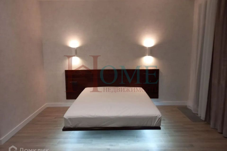 Сдаётся 1-комнатная квартира, 38 м²