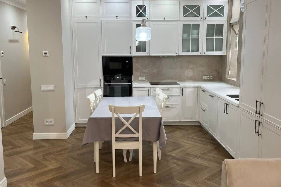 Продаётся 3-комнатная квартира, 95 м²