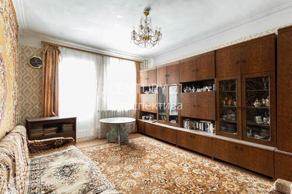 Продаётся 4-комнатная квартира, 68.4 м²