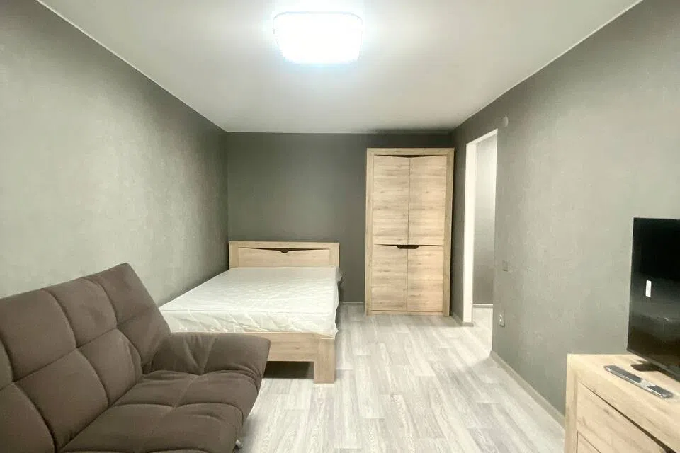 Сдаётся 1-комнатная квартира, 32 м²
