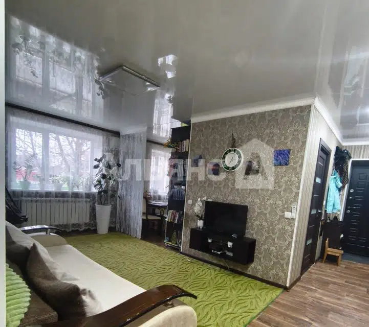 Продаётся 3-комнатная квартира, 55 м²