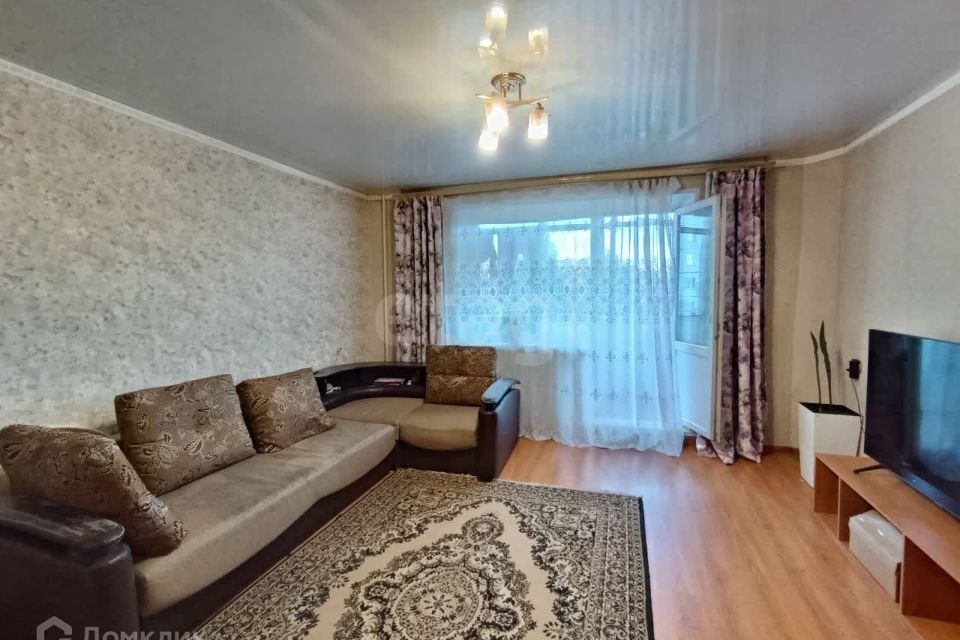 Продаётся 3-комнатная квартира, 63.7 м²