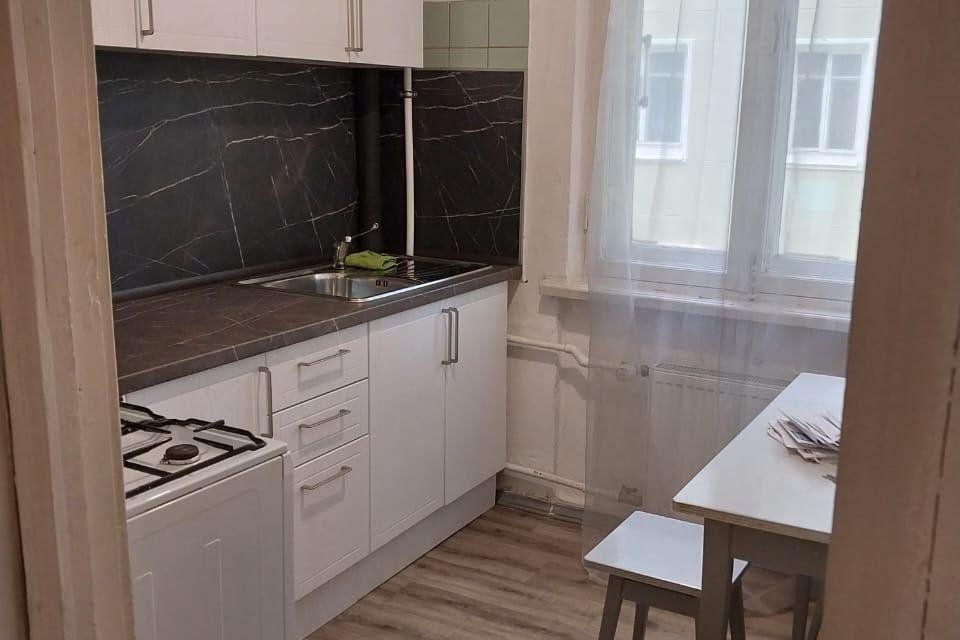 Сдаётся 2-комнатная квартира, 43 м²