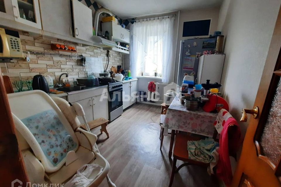Продаётся 4-комнатная квартира, 71.6 м²