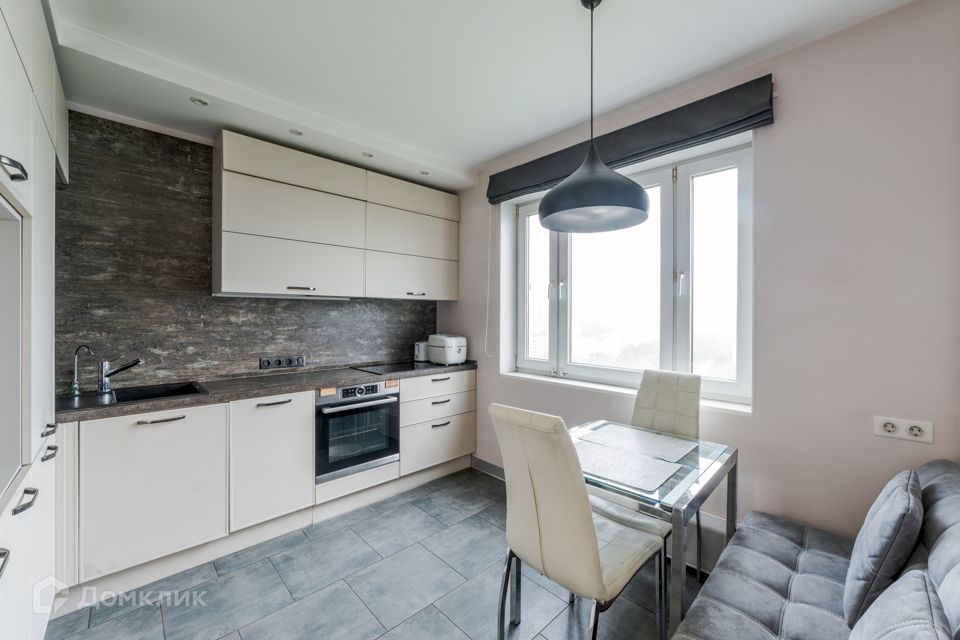 Продаётся 3-комнатная квартира, 75.2 м²