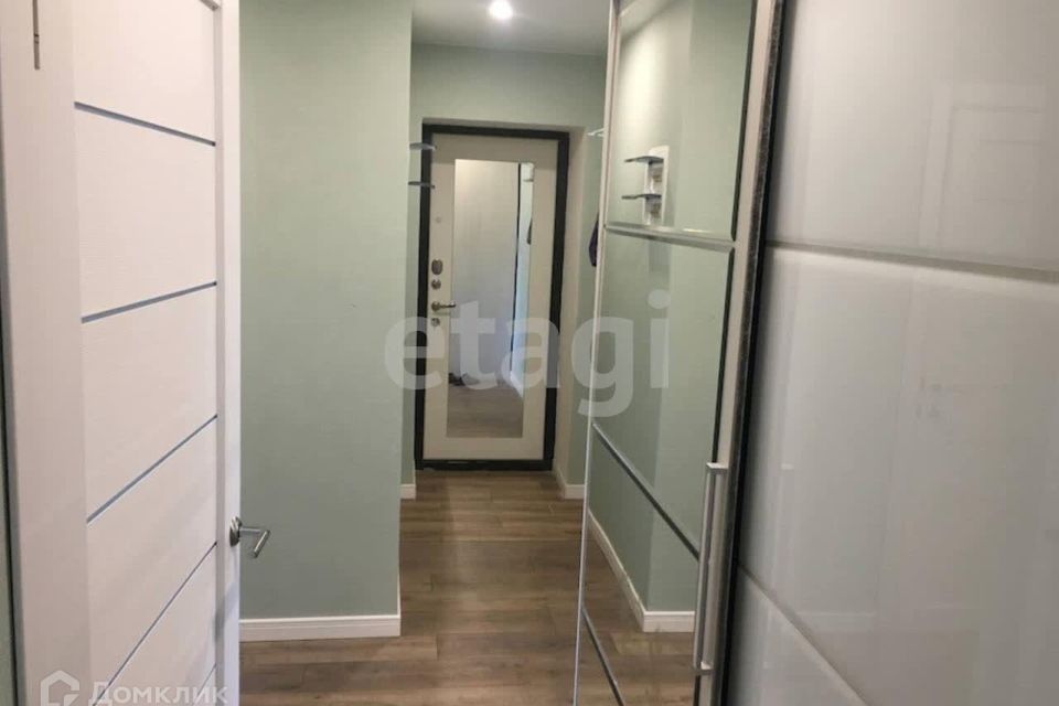 Продаётся 3-комнатная квартира, 56.5 м²