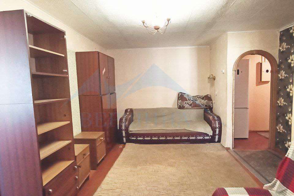 Продаётся 2-комнатная квартира, 44.8 м²