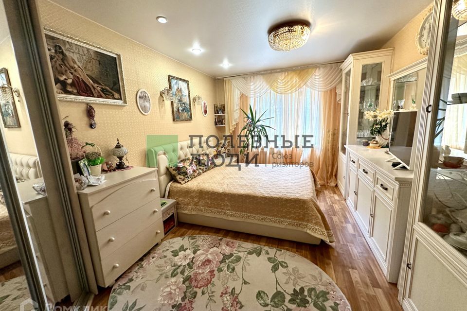 Продаётся 1-комнатная квартира, 43.7 м²