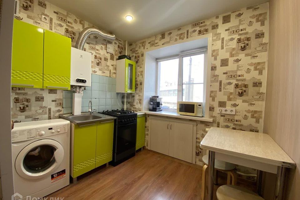 Продаётся 3-комнатная квартира, 55.1 м²