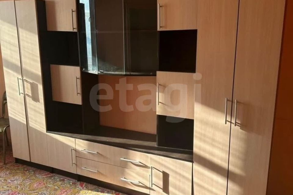 Продаётся 1-комнатная квартира, 32 м²