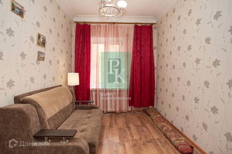 Продаётся 2-комнатная квартира, 42.2 м²