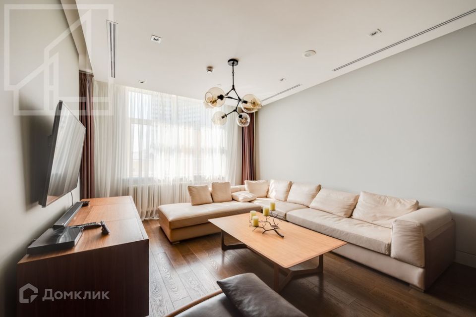 Сдаётся 2-комнатная квартира, 75.3 м²