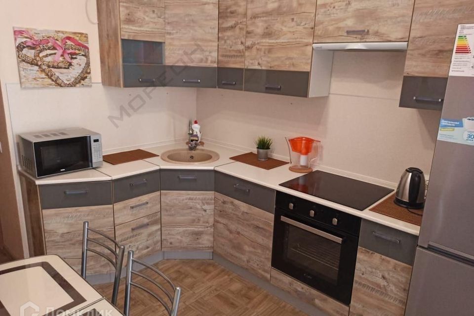 Продаётся 1-комнатная квартира, 38.7 м²