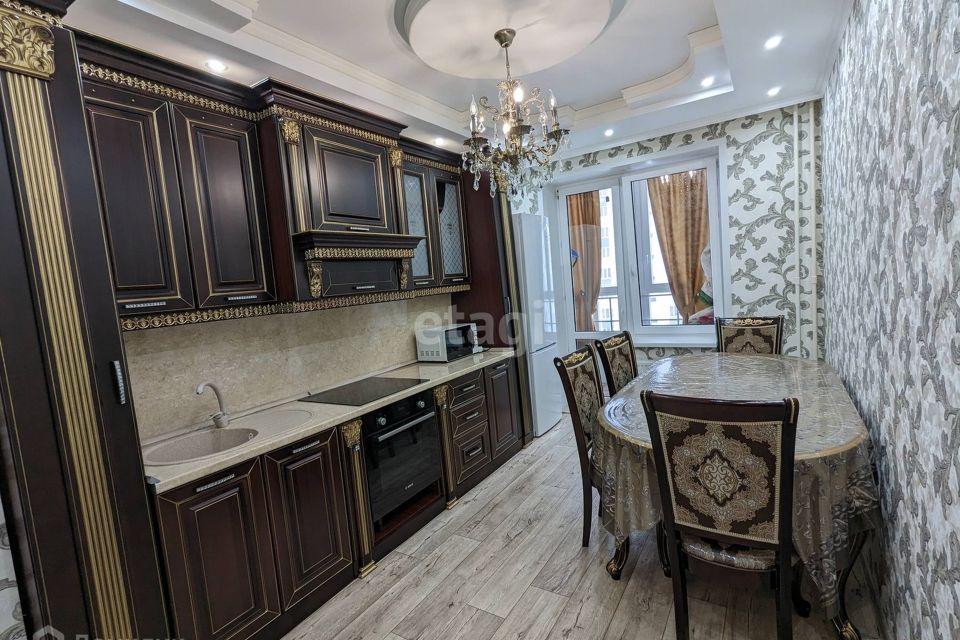 Продаётся 1-комнатная квартира, 37.3 м²