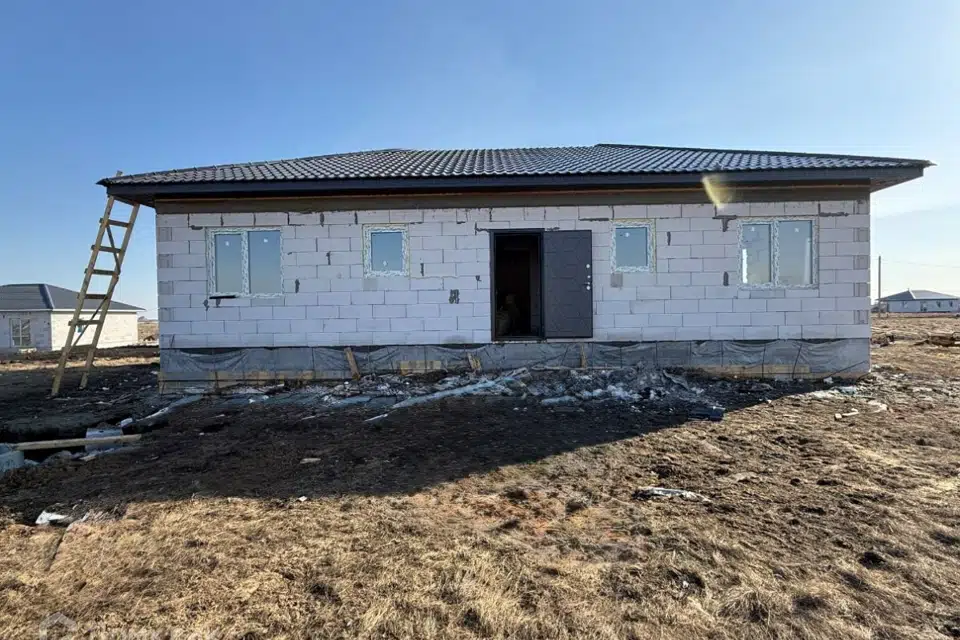 Продаётся 1-этажный дом, 110 м²