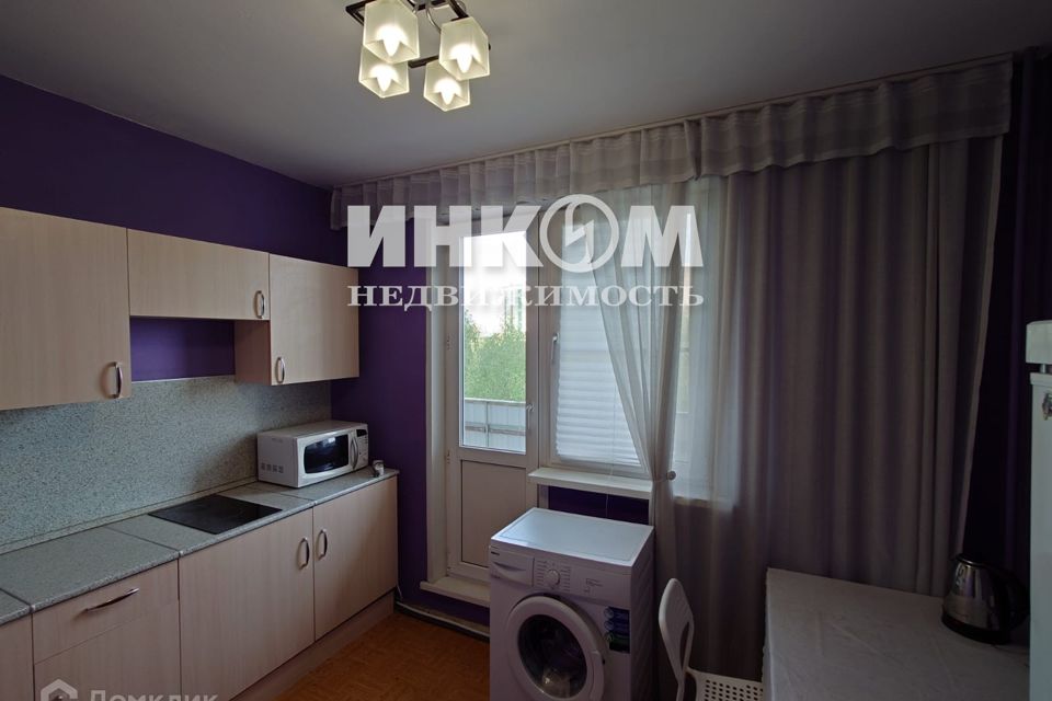 Сдаётся 1-комнатная квартира, 38 м²