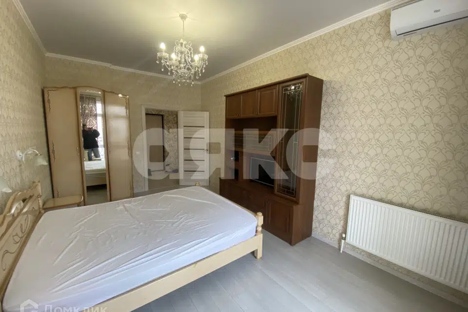 Продаётся 1-комнатная квартира, 48 м²