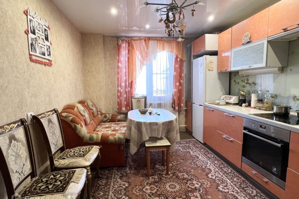 Продаётся 2-комнатная квартира, 58.5 м²