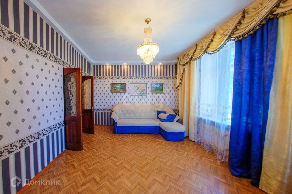 Продаётся 3-комнатная квартира, 63.3 м²