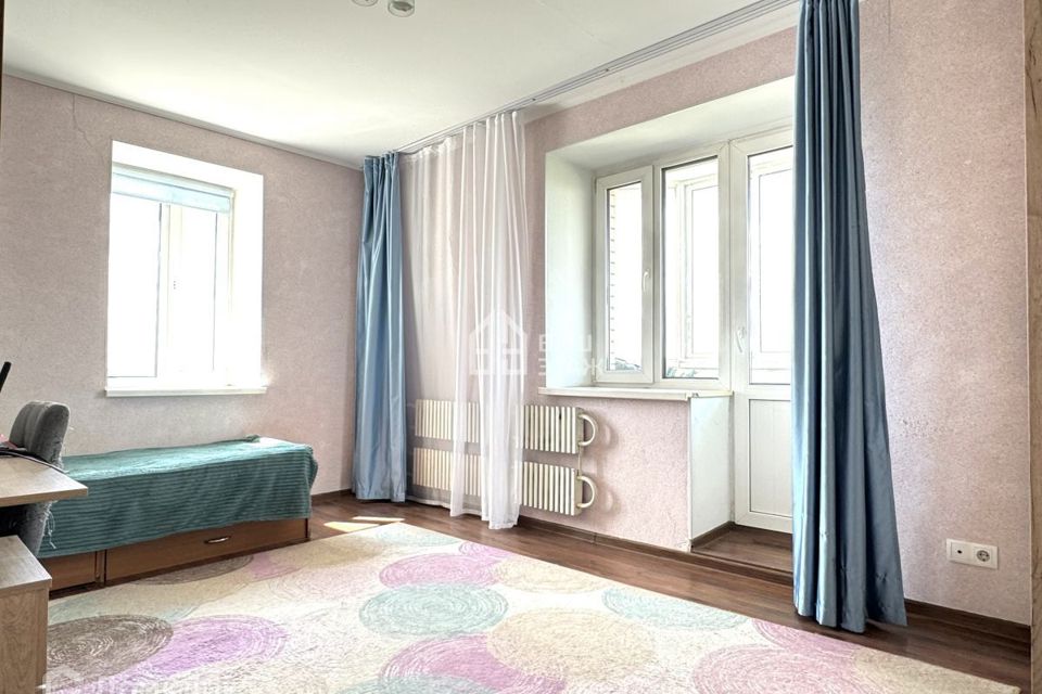 Продаётся 3-комнатная квартира, 72.7 м²