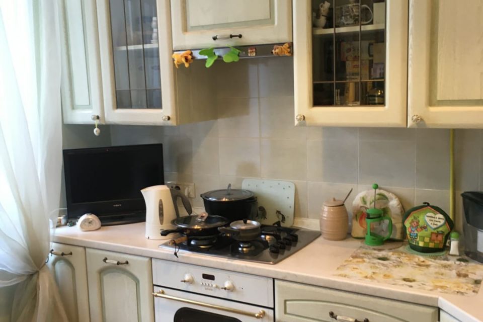 Продаётся 3-комнатная квартира, 63.4 м²