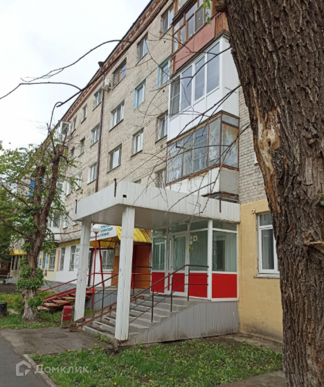 Продаётся 3-комнатная квартира, 50.8 м²
