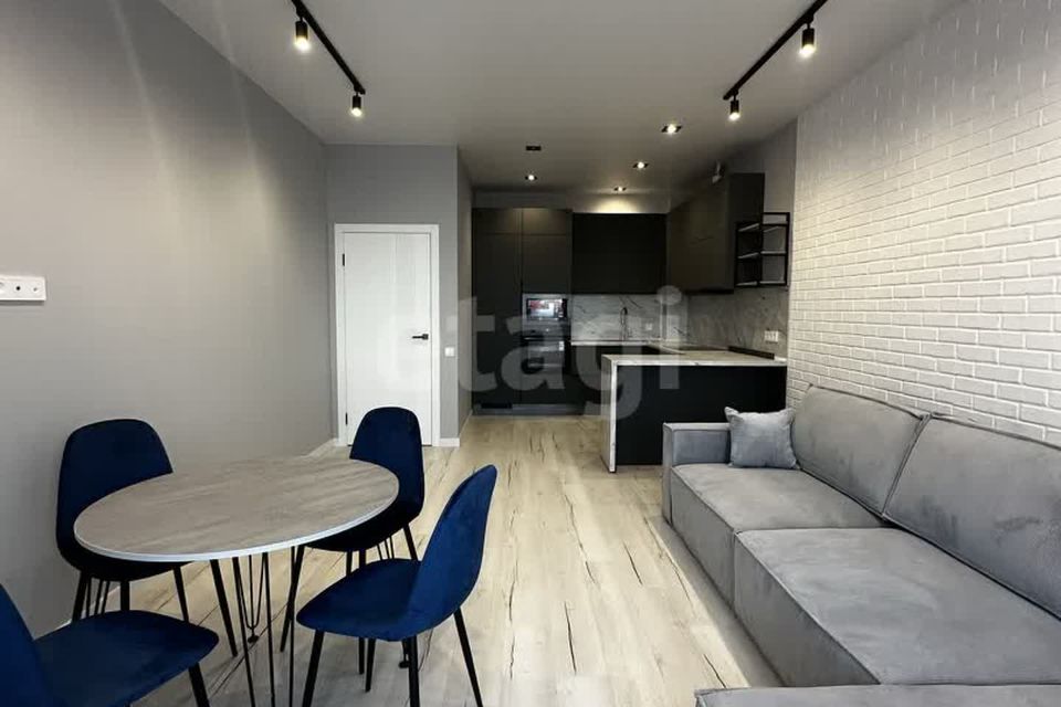 Сдаётся 1-комнатная квартира, 58 м²
