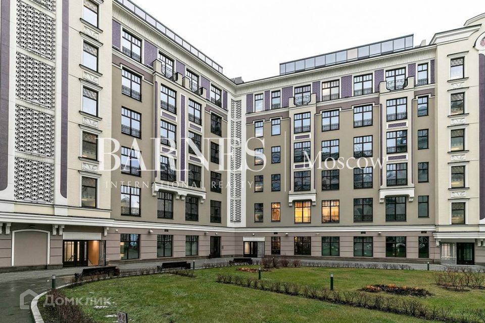 Продаётся 4-комнатная квартира, 134.7 м²