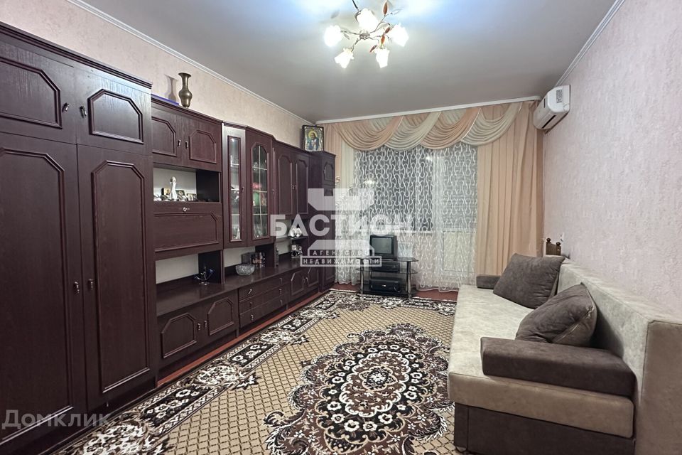 Продаётся 2-комнатная квартира, 53.5 м²