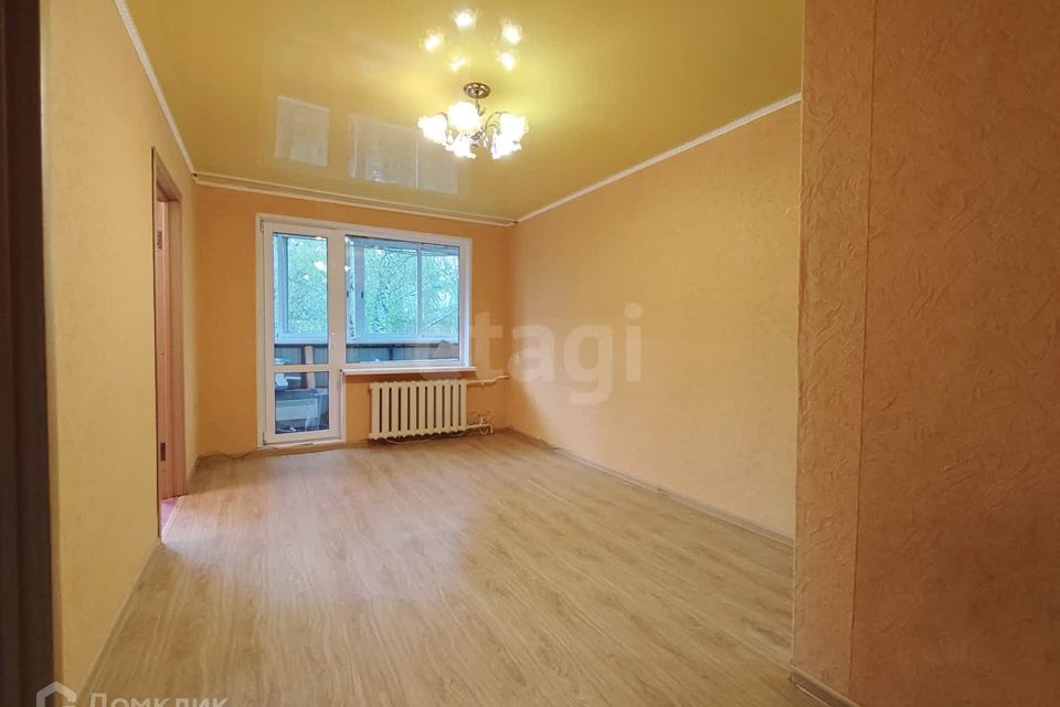 Продаётся 3-комнатная квартира, 48 м²