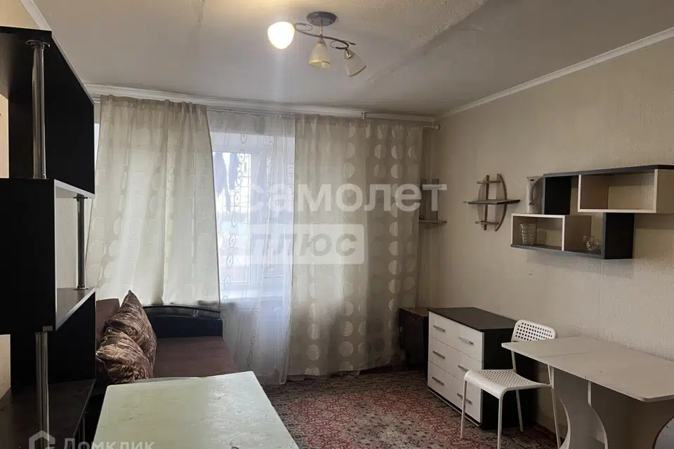 Продаётся комната в 1-комн. квартире, 18 м²