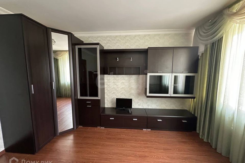 Продаётся 1-комнатная квартира, 38.8 м²