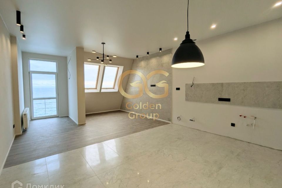 Продаётся 2-комнатная квартира, 89.9 м²