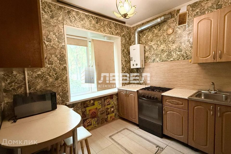 Продаётся 2-комнатная квартира, 42 м²