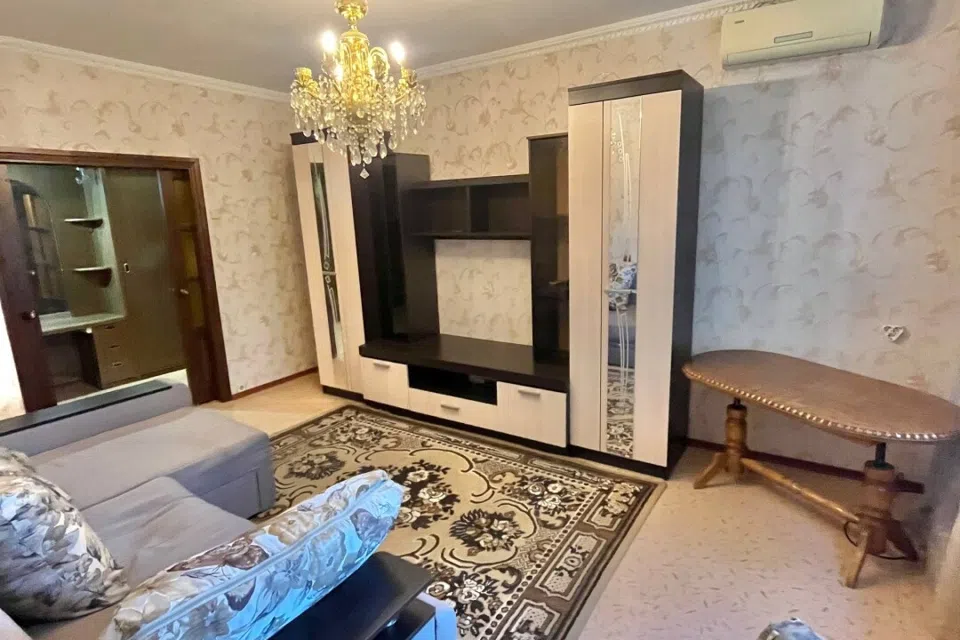 Продаётся 3-комнатная квартира, 70 м²