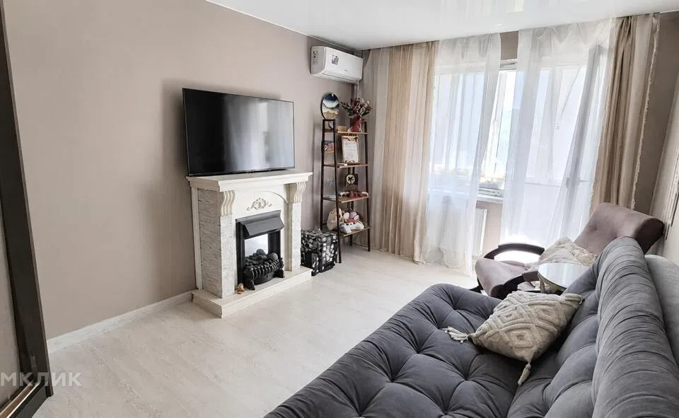 Продаётся 3-комнатная квартира, 51.3 м²