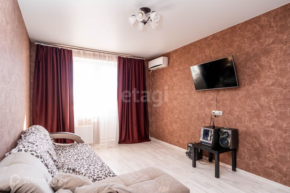 Продаётся 1-комнатная квартира, 38.5 м²