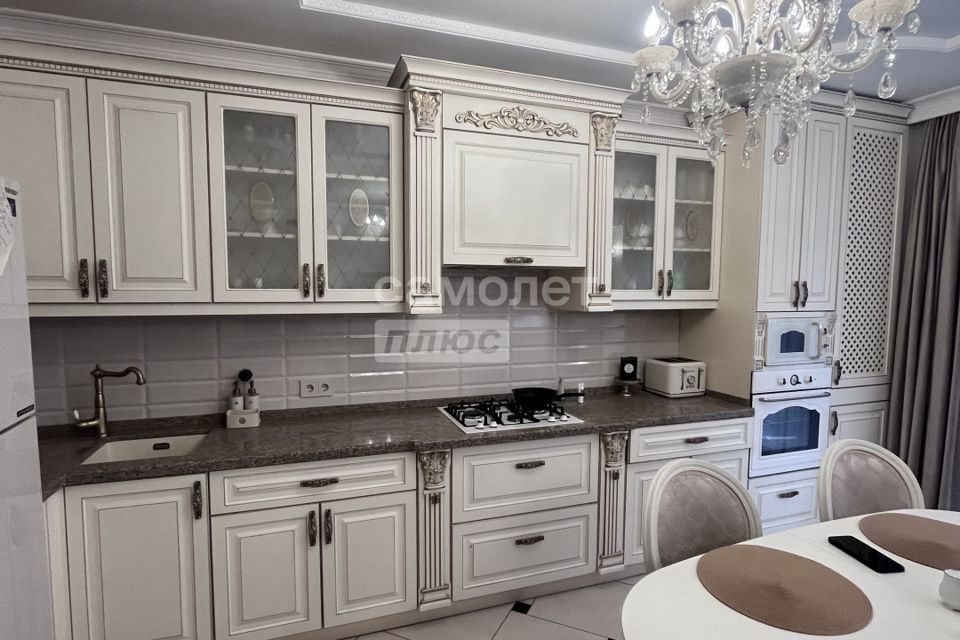 Продаётся 3-комнатная квартира, 78 м²