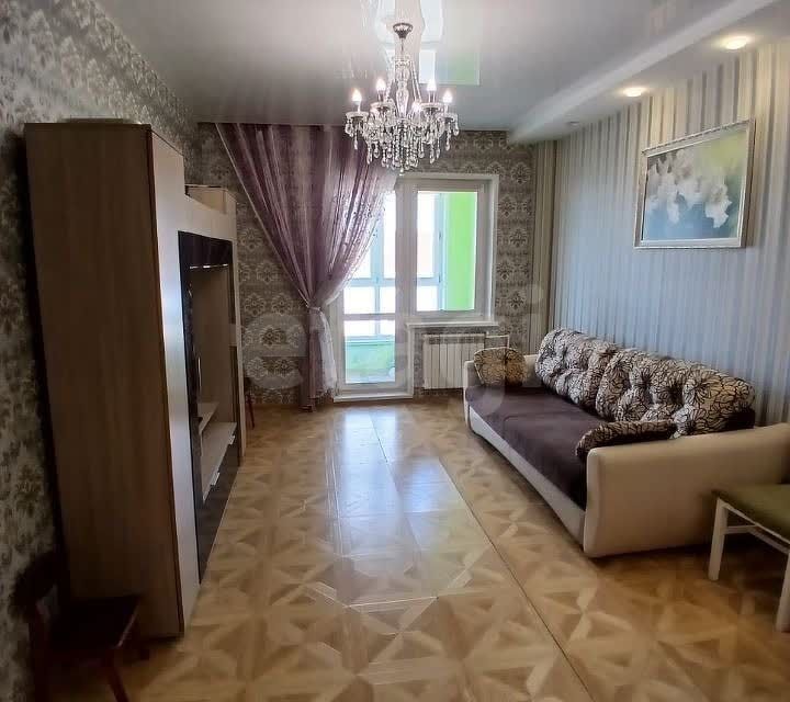 Продаётся 2-комнатная квартира, 65 м²