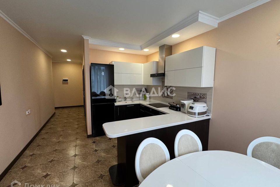 Продаётся 3-комнатная квартира, 116.5 м²