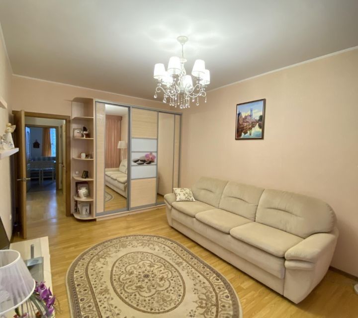 Продаётся 2-комнатная квартира, 64 м²