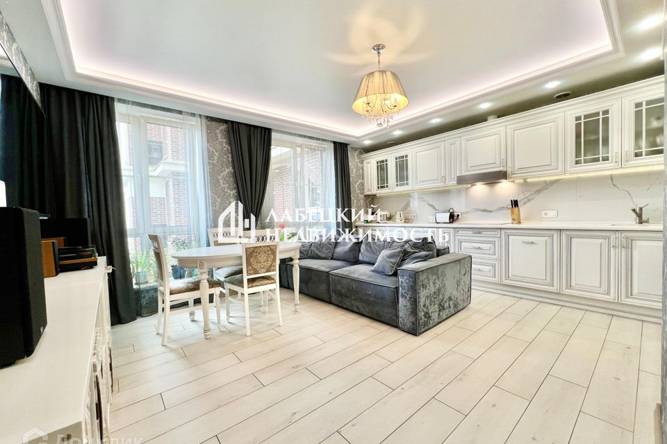 Продаётся 3-комнатная квартира, 86.5 м²