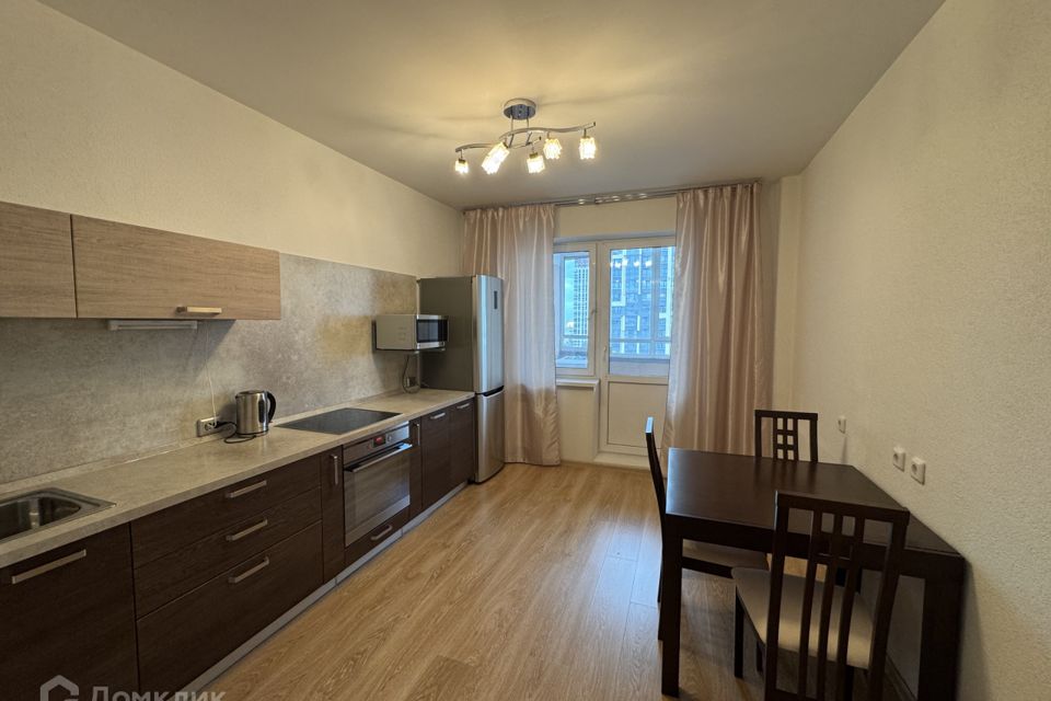 Продаётся 2-комнатная квартира, 60.4 м²